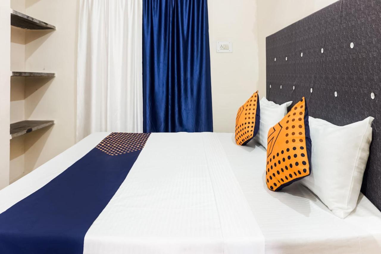 Spot On Krrish 2 Otel Durg Dış mekan fotoğraf
